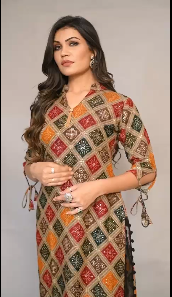 Women Printed Cotton Rayon Straight Kurta (Multicolor)